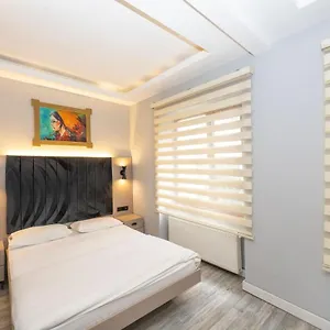Hotel Cirrus, Istanbul