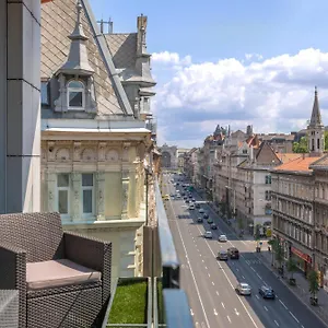 vizitați hotelul